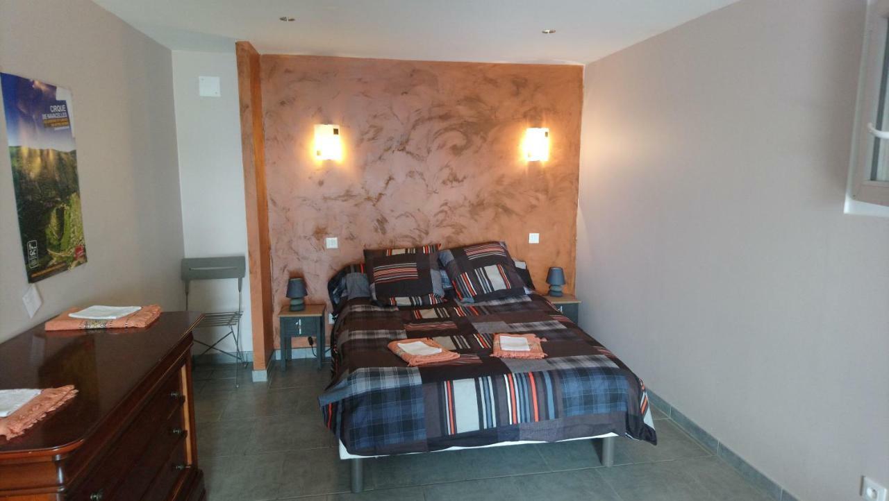 L'Auberge Du Mazet Lodève Dış mekan fotoğraf